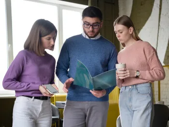 初创企业如何优化现金流管理策略。 - hth